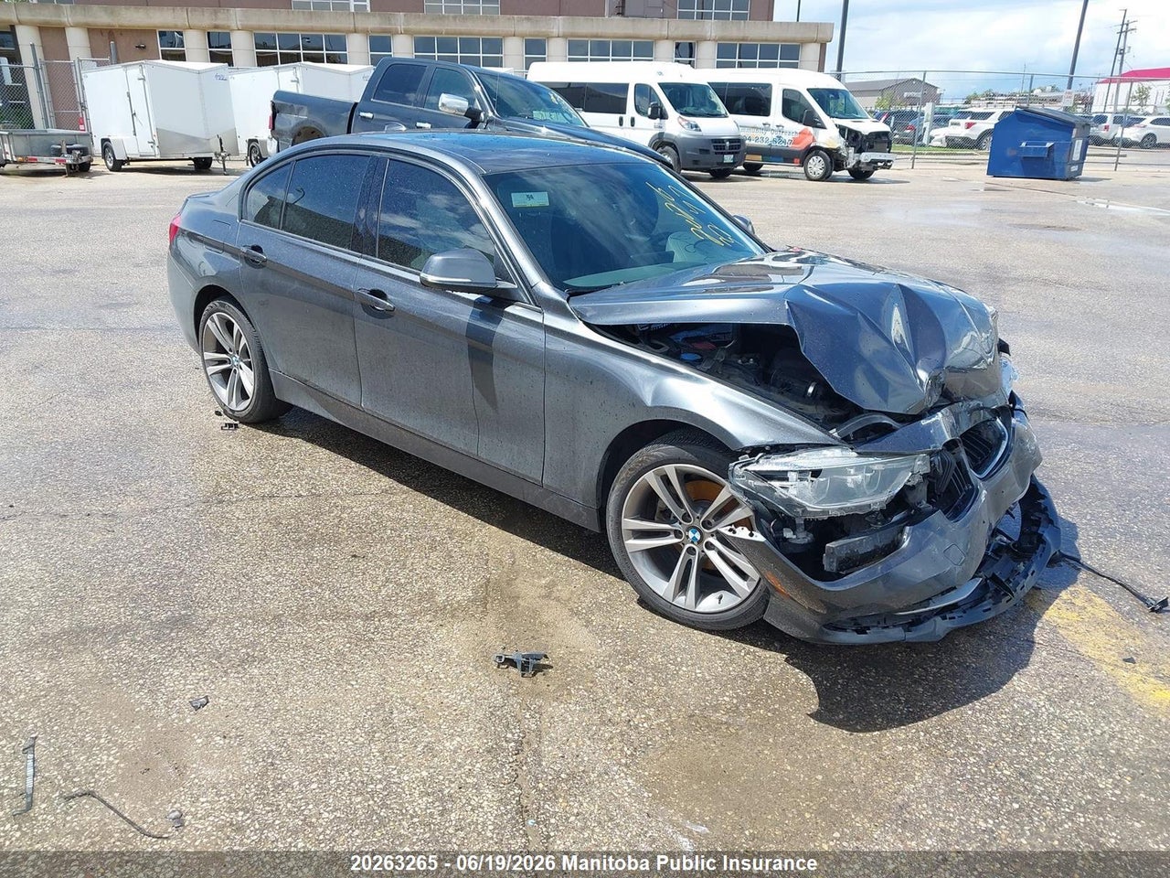 WBA8D9C57JA012965 · 2018 BMW 330I XDRIVE