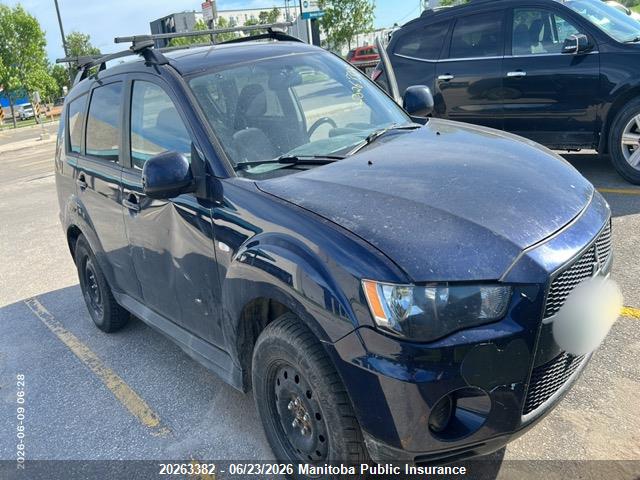 JA4AT2AW9BU603187 · 2011 MITSUBISHI OUTLANDER ES