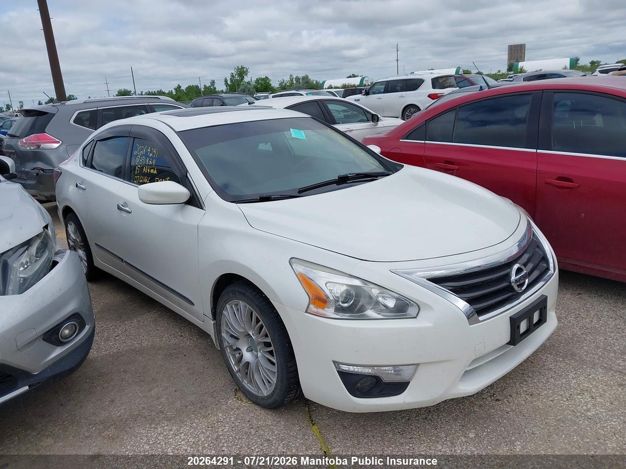 1N4AL3APXFN391829 · 2015 NISSAN ALTIMA 2.5 SV