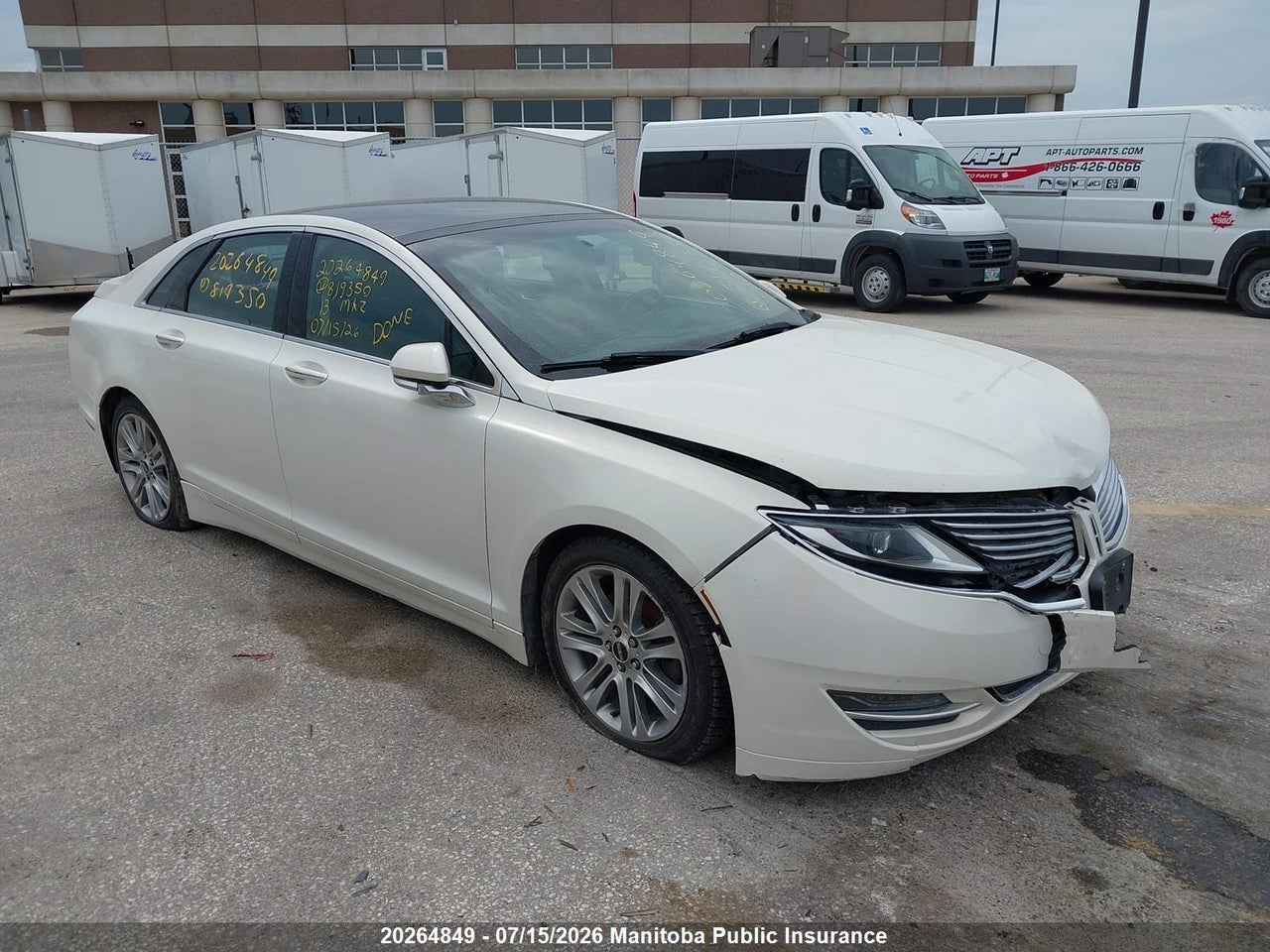 3LN6L2G97DR819350 · 2013 LINCOLN MKZ