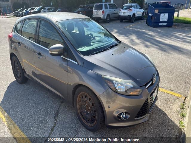 1FAHP3N26CL171080 · 2012 FORD FOCUS TITANIUM