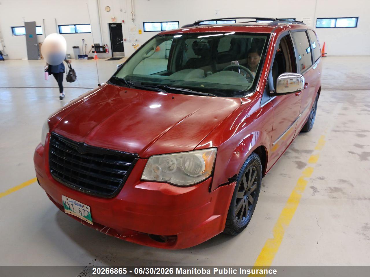 2A4RR5DX2AR185073 · 2010 CHRYSLER TOWN & COUNTRY LIMITED