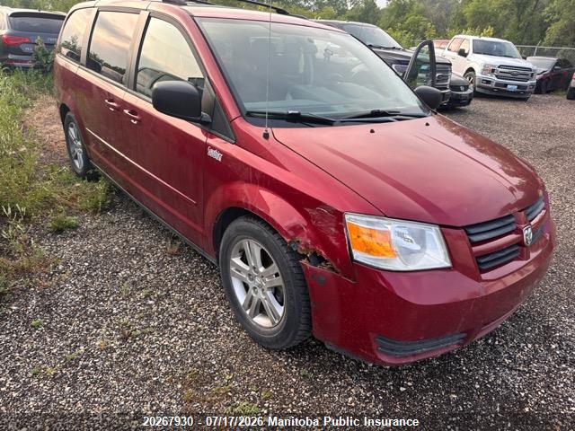 2D4RN4DE8AR410724 · 2010 DODGE GRAND CARAVAN SE