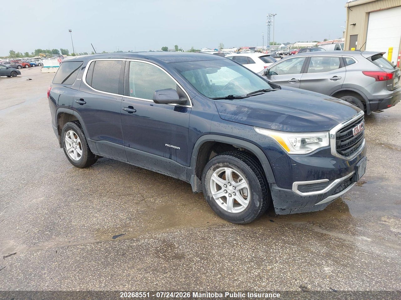 1GKKNRLA7HZ174470 · 2017 GMC ACADIA SLE