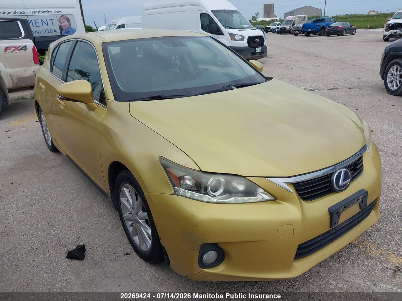 JTHKD5BH3D2144082 · 2013 LEXUS CT 200H