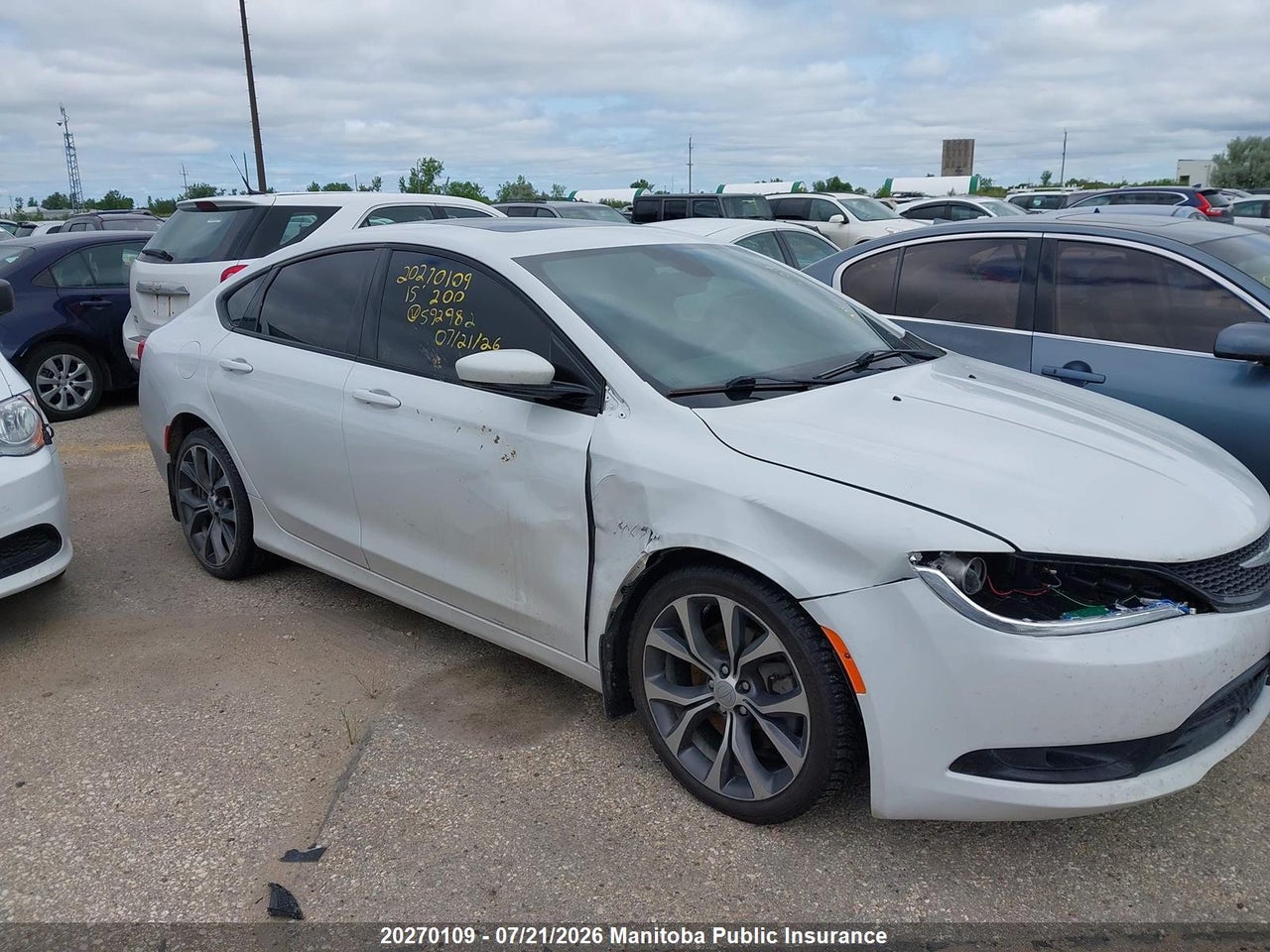 1C3CCCDG0FN592982 · 2015 CHRYSLER 200 S V6