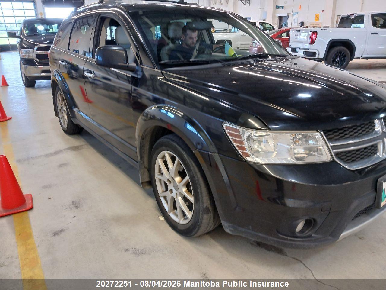 3D4PH6FGXBT542746 · 2011 DODGE JOURNEY R/T