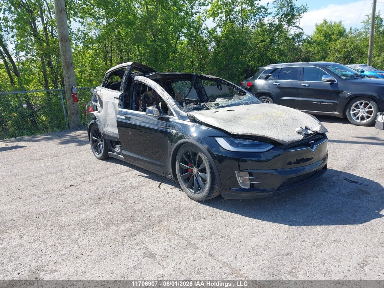 5YJXCAE40LF266437 · 2020 TESLA MODEL X