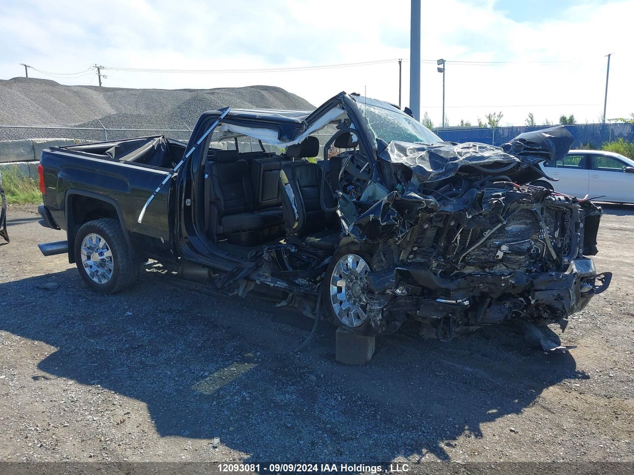 1GT120E8XFF644673 · 2015 GMC SIERRA 2500HD