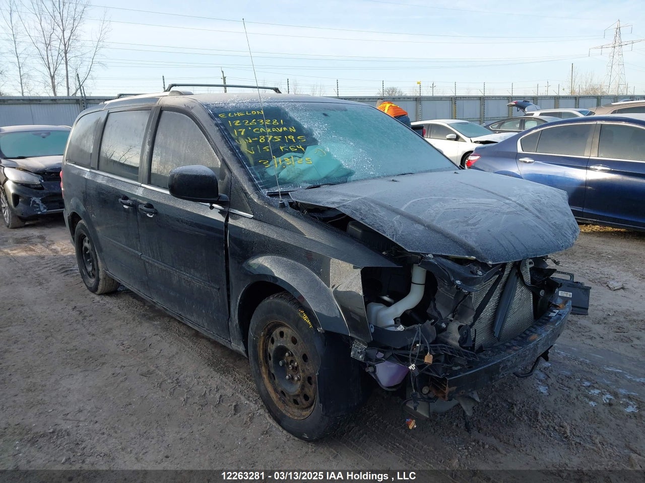 2C4RDGBG8HR875195 · 2017 DODGE GRAND CARAVAN SE
