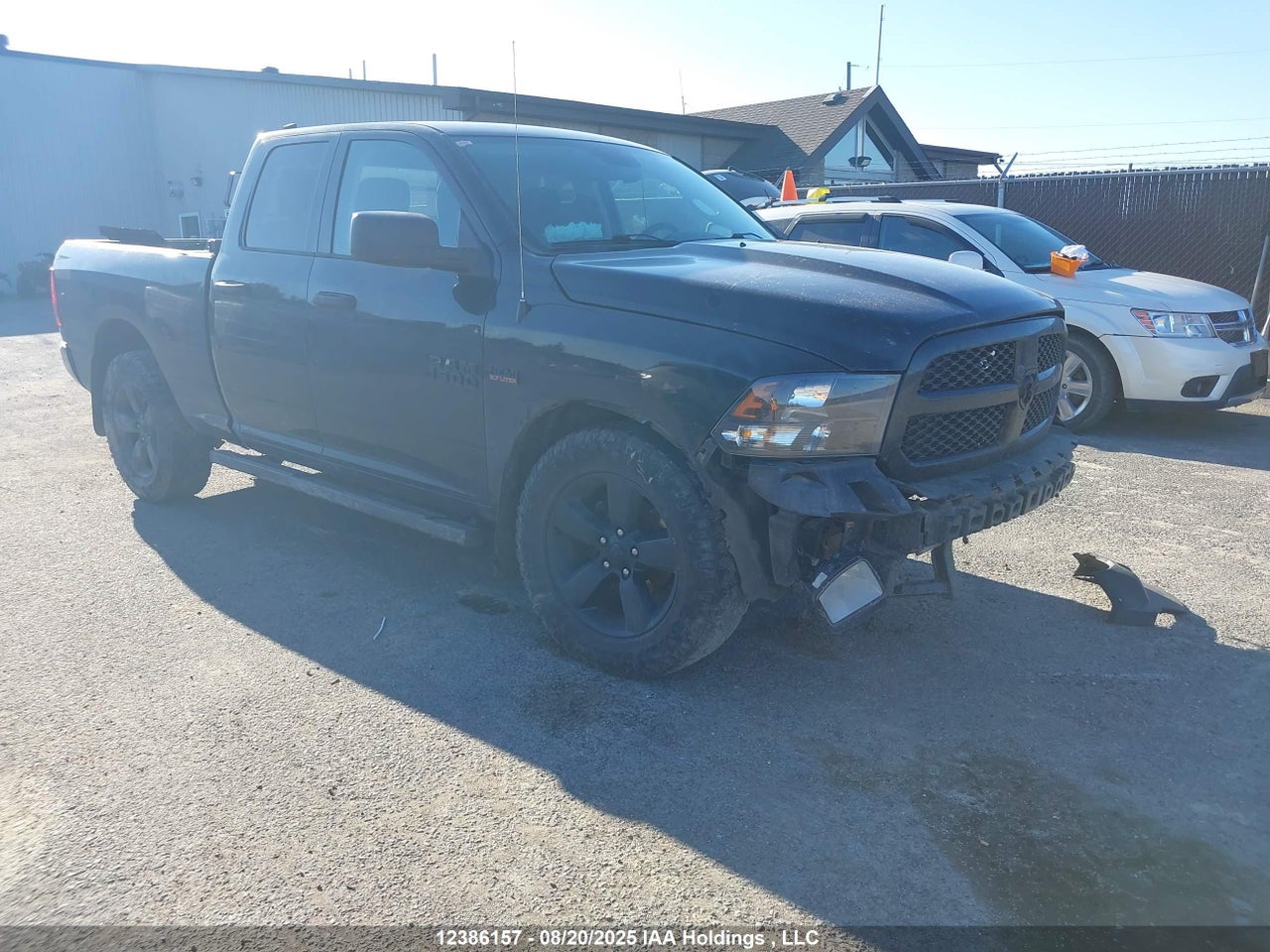 1C6RR7FT4HS848512 · 2017 RAM 1500 ST