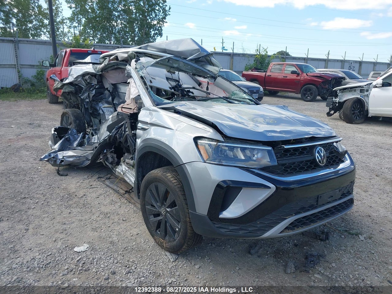 3VVSX7B24RM016189 · 2024 VOLKSWAGEN TAOS SE