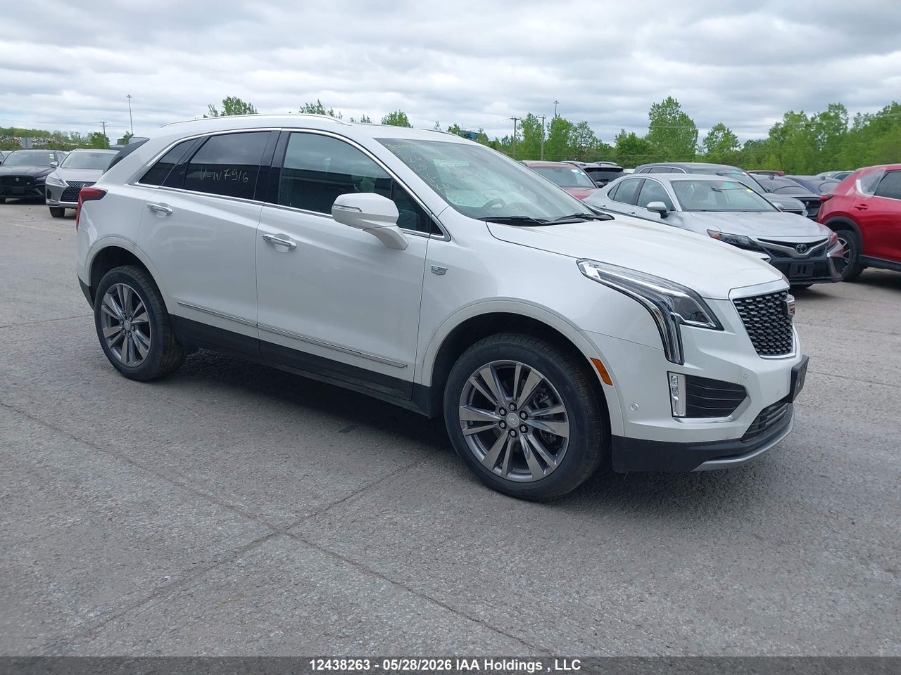1GYKNDRS5SZ****** · 2025 CADILLAC XT5 PREMIUM LUXURY · 1/12