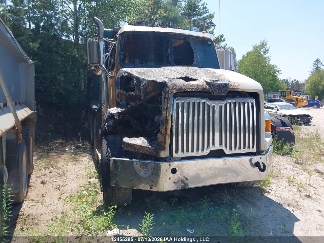 5KKMAXDV5EPFP4560 · 2014 WESTERN STAR/AUTO CAR CONVENTIONAL 4700SB