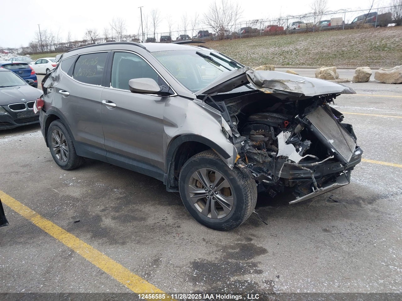 5XYZU3LB6FG233507 · 2015 HYUNDAI SANTA FE