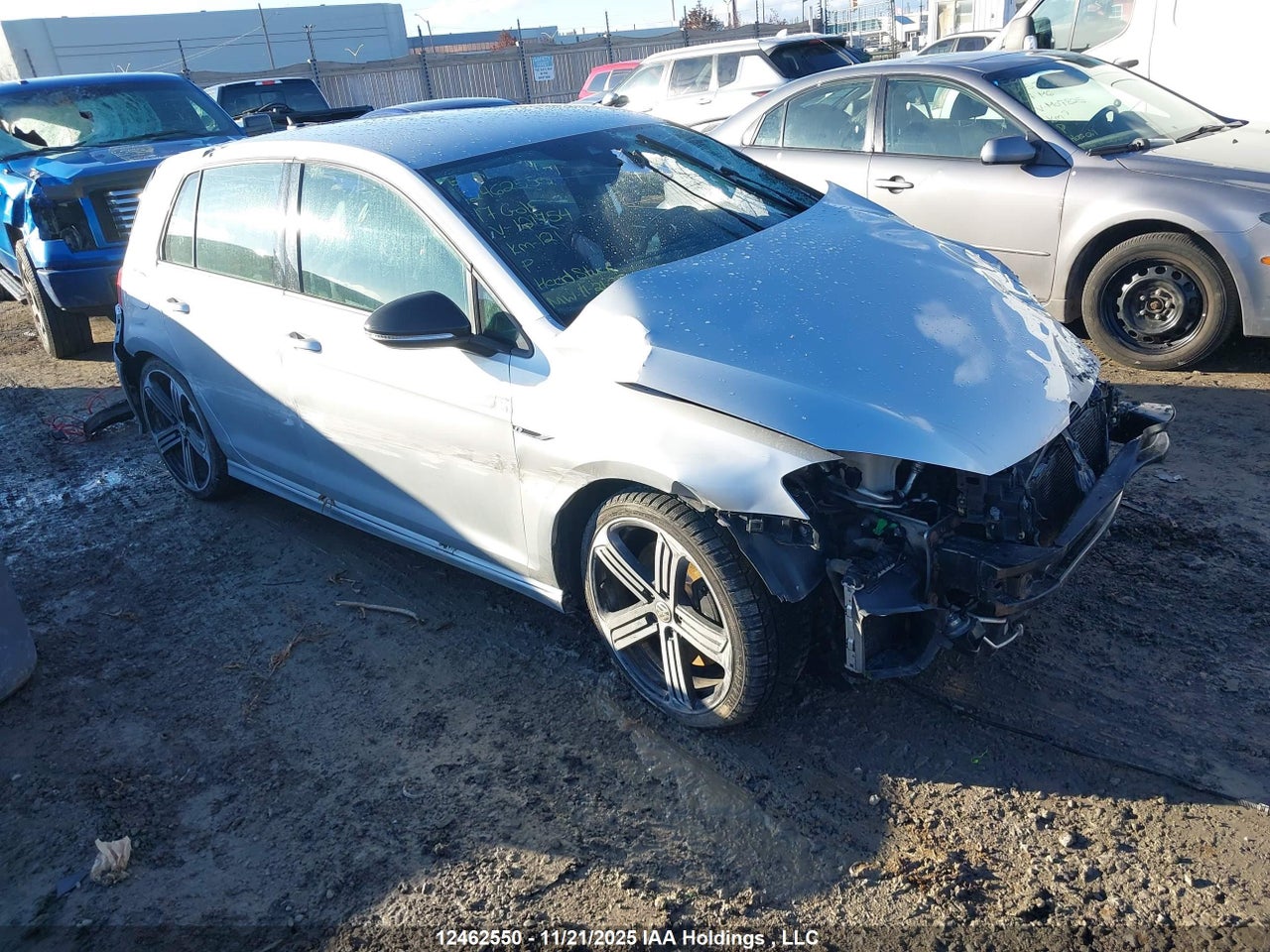 WVWVF7AU8HW121754 · 2017 VOLKSWAGEN GOLF R