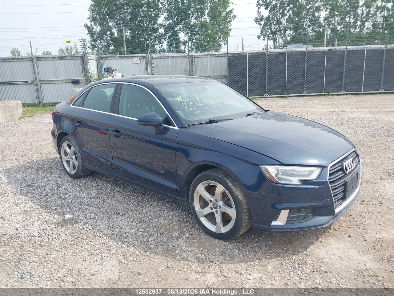 WAUAUGFFXK1010090 · 2019 AUDI A3 40 KOMFORT