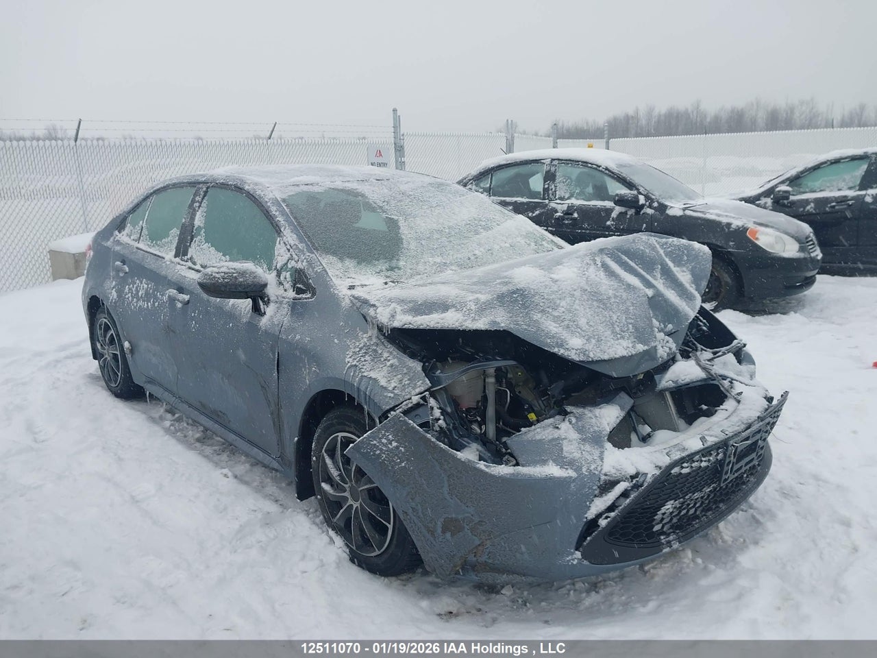 5YFBPMBE6MP237110 · 2021 TOYOTA COROLLA LE