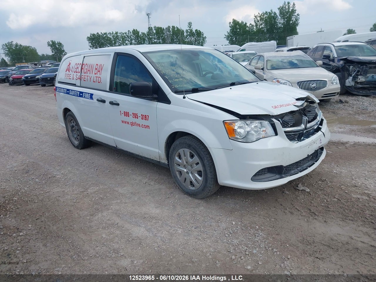 2C4RDGBGXKR528152 · 2019 DODGE GRAND CARAVAN SE