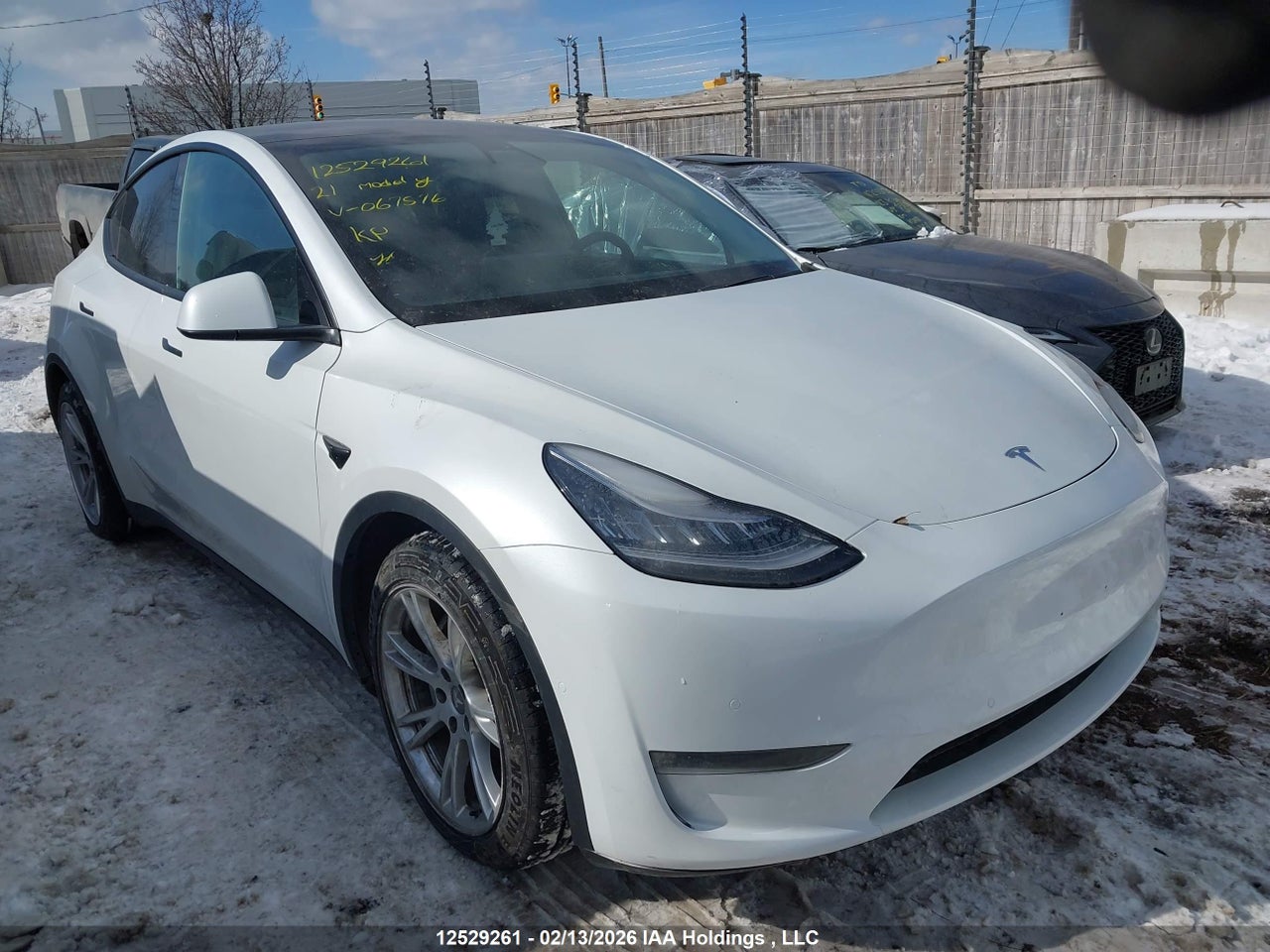 5YJYGDEEXMF067576 · 2021 TESLA MODEL Y LONG RANGE