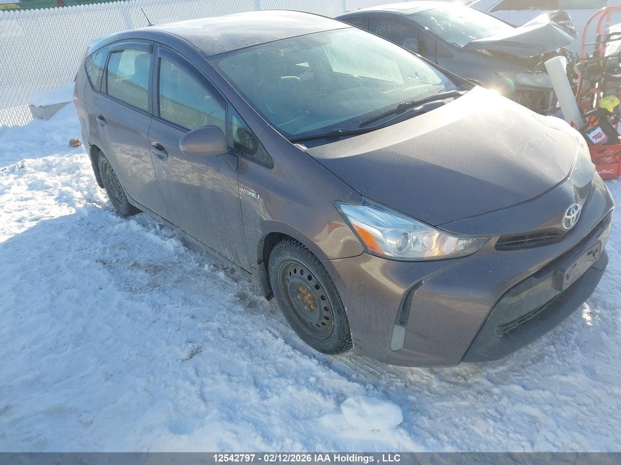 JTDZN3EU3HJ071107 · 2017 TOYOTA PRIUS V · 1/12