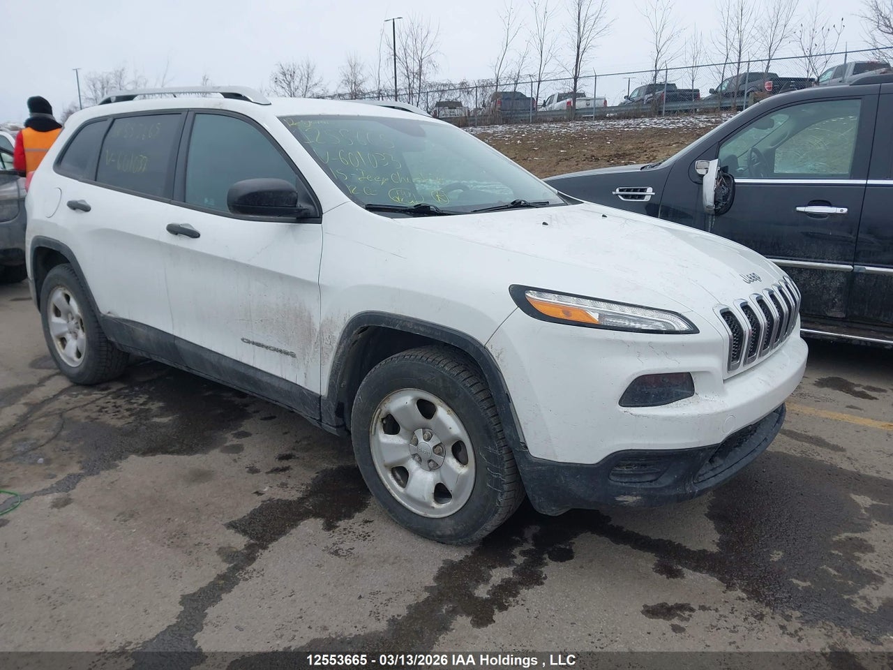 1C4PJMAB4FW601033 · 2015 JEEP CHEROKEE SPORT