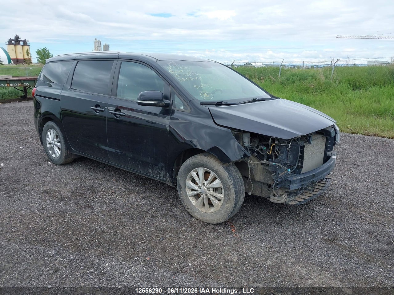 KNDMB5C16G6235068 · 2016 KIA SEDONA LX