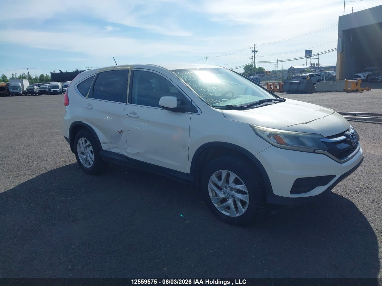 2HKRM4H46FH117720 · 2015 HONDA CR-V SE
