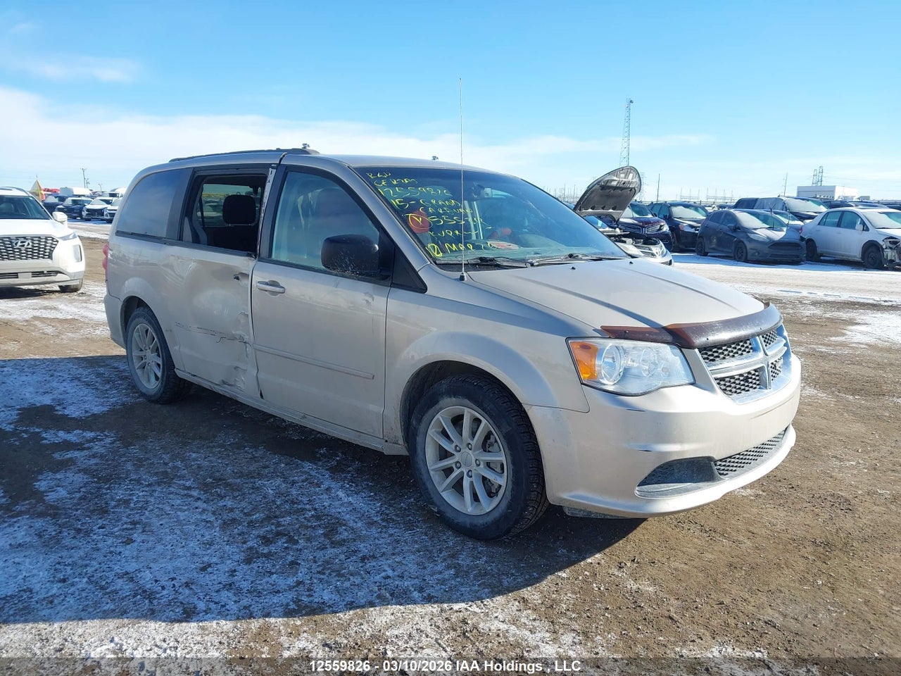 2C4RDGBG3FR555313 · 2015 DODGE GRAND CARAVAN SE