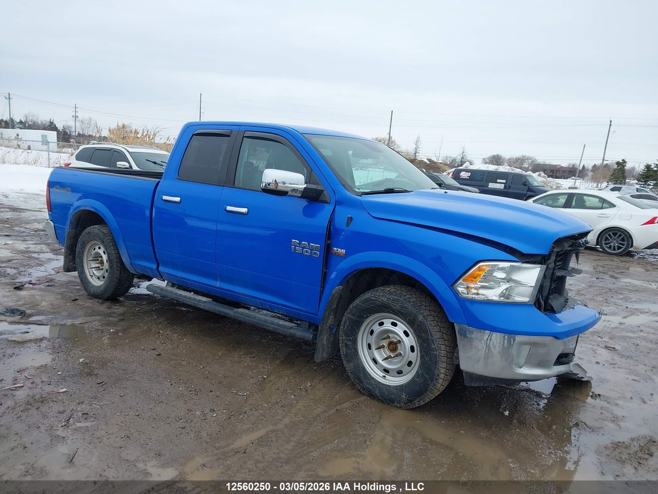 1C6RR7GT4JS181137 · 2018 RAM 1500 SLT