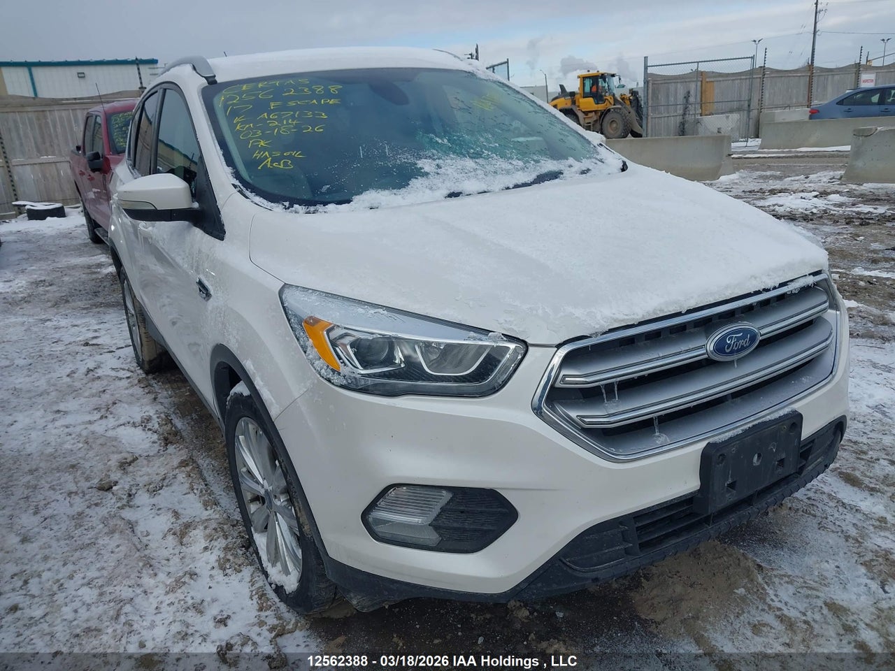 1FMCU9J97HUA67133 · 2017 FORD ESCAPE TITANIUM