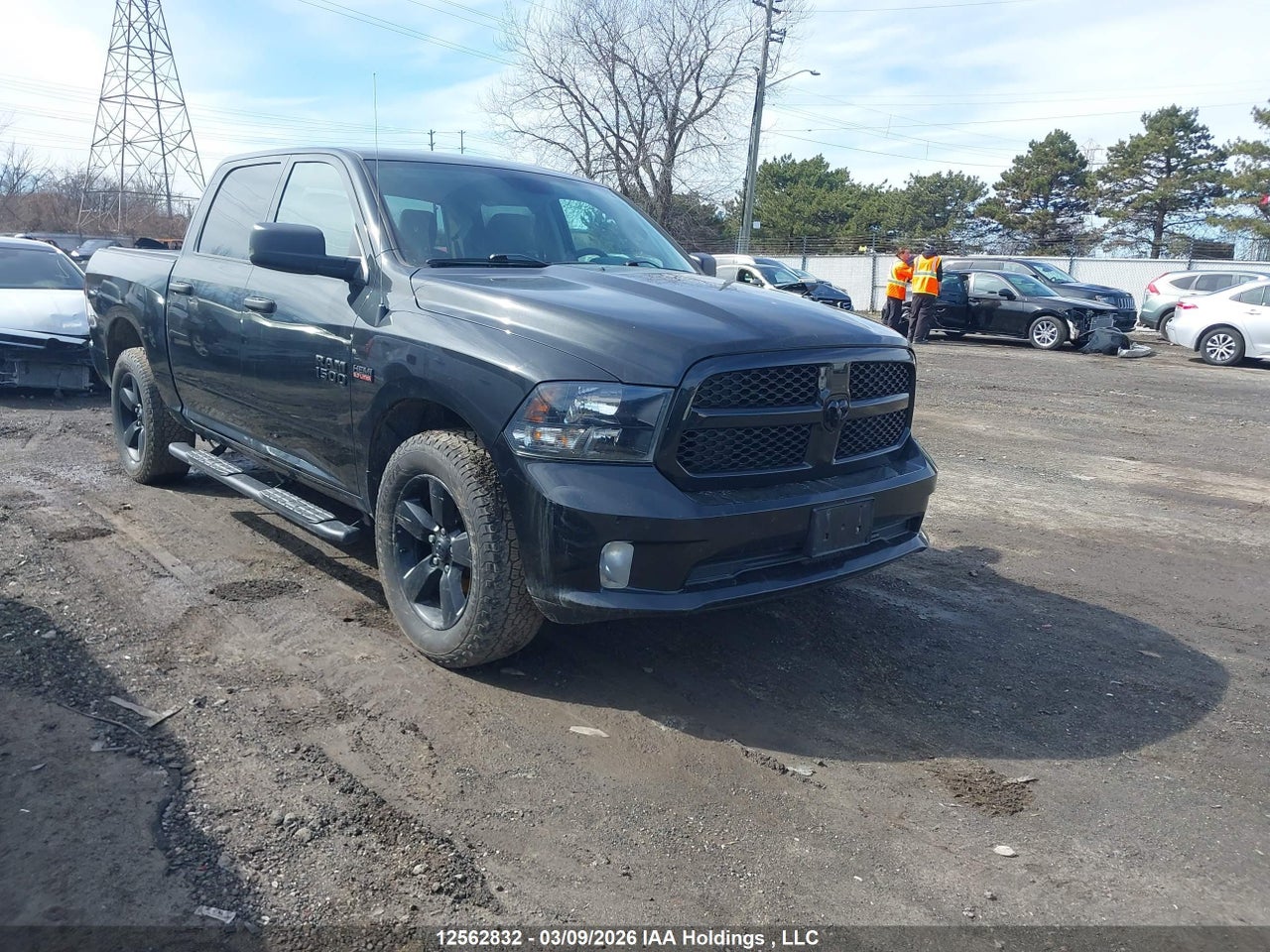 1C6RR7KT5JS270822 · 2018 RAM 1500 ST