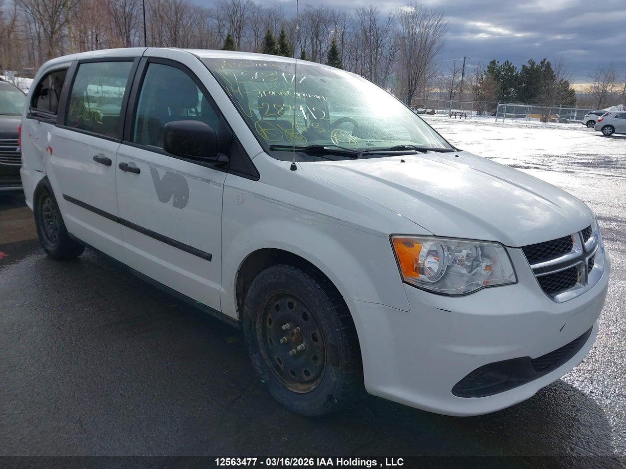 2C4RDGBG0ER****** · 2014 DODGE GRAND CARAVAN SE · 1/12