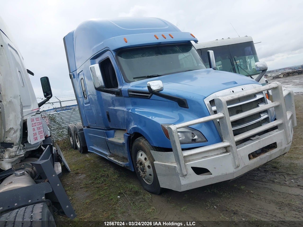 3AKJHHDR0JSJC9322 · 2018 FREIGHTLINER NEW CASCADIA 126