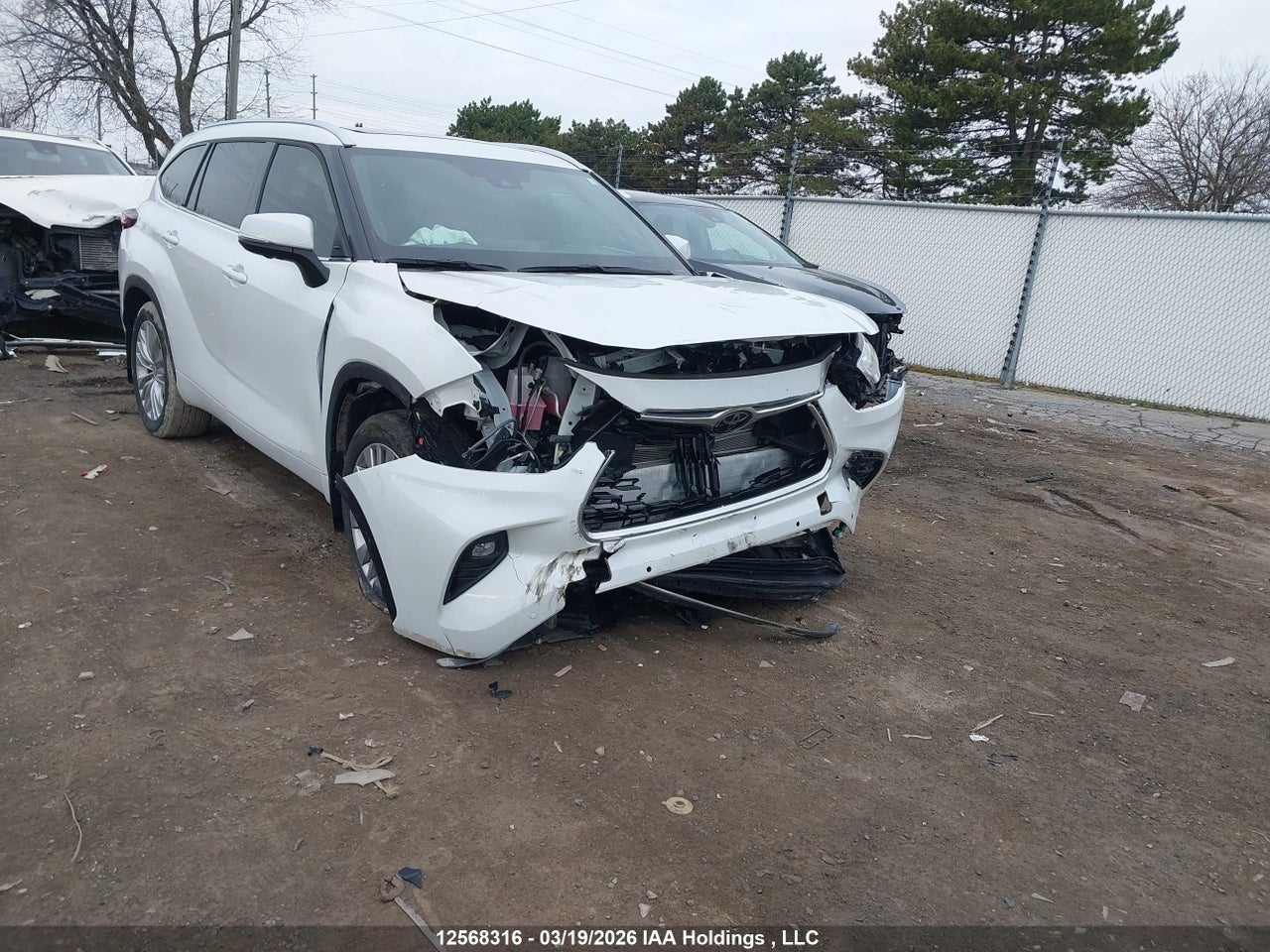 5TDEBRCH2SS662233 · 2025 TOYOTA HIGHLANDER