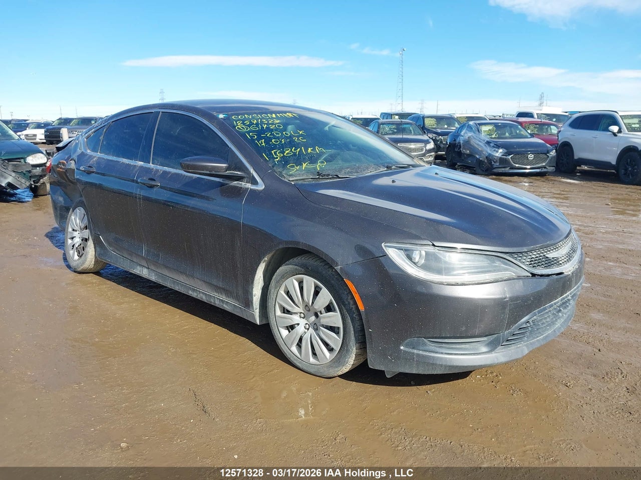 1C3CCCFB3FN614720 · 2015 CHRYSLER 200 LX