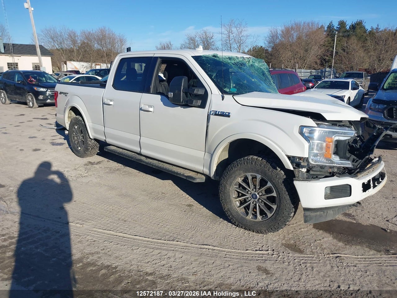 1FTFW1EG1JF****** · 2018 FORD F-150 XLT