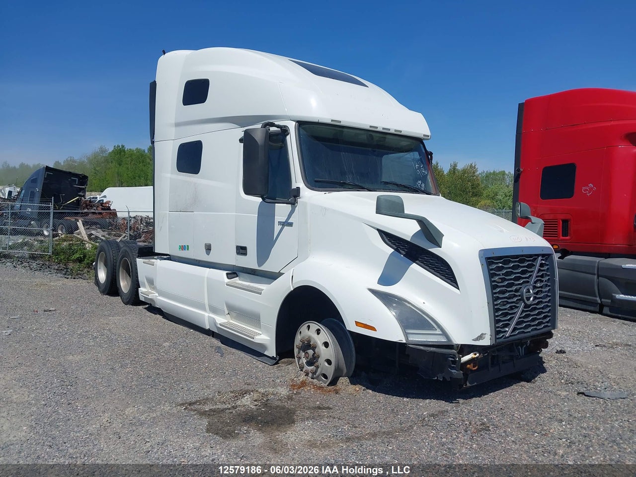 4V4NC9EH7LN256681 · 2020 VOLVO VN VNL