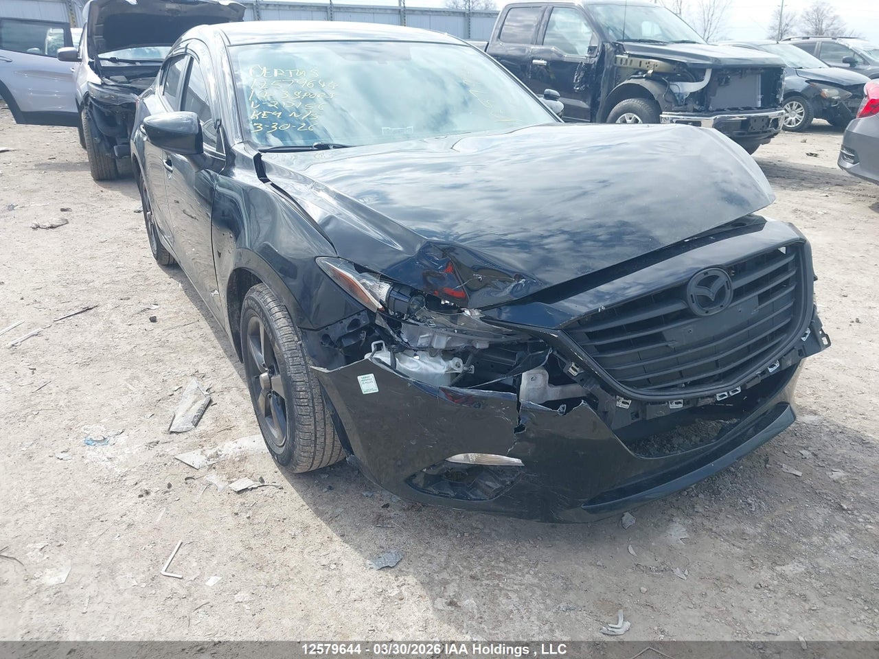 JM1BM1U73E1215156 · 2014 MAZDA 3 Sport