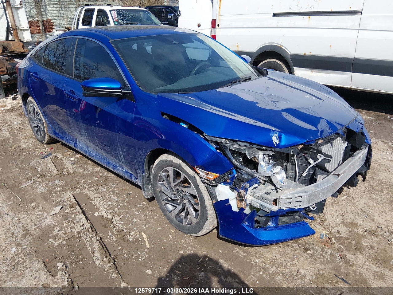 2HGFC2F84JH027808 · 2018 HONDA CIVIC EX 4DR