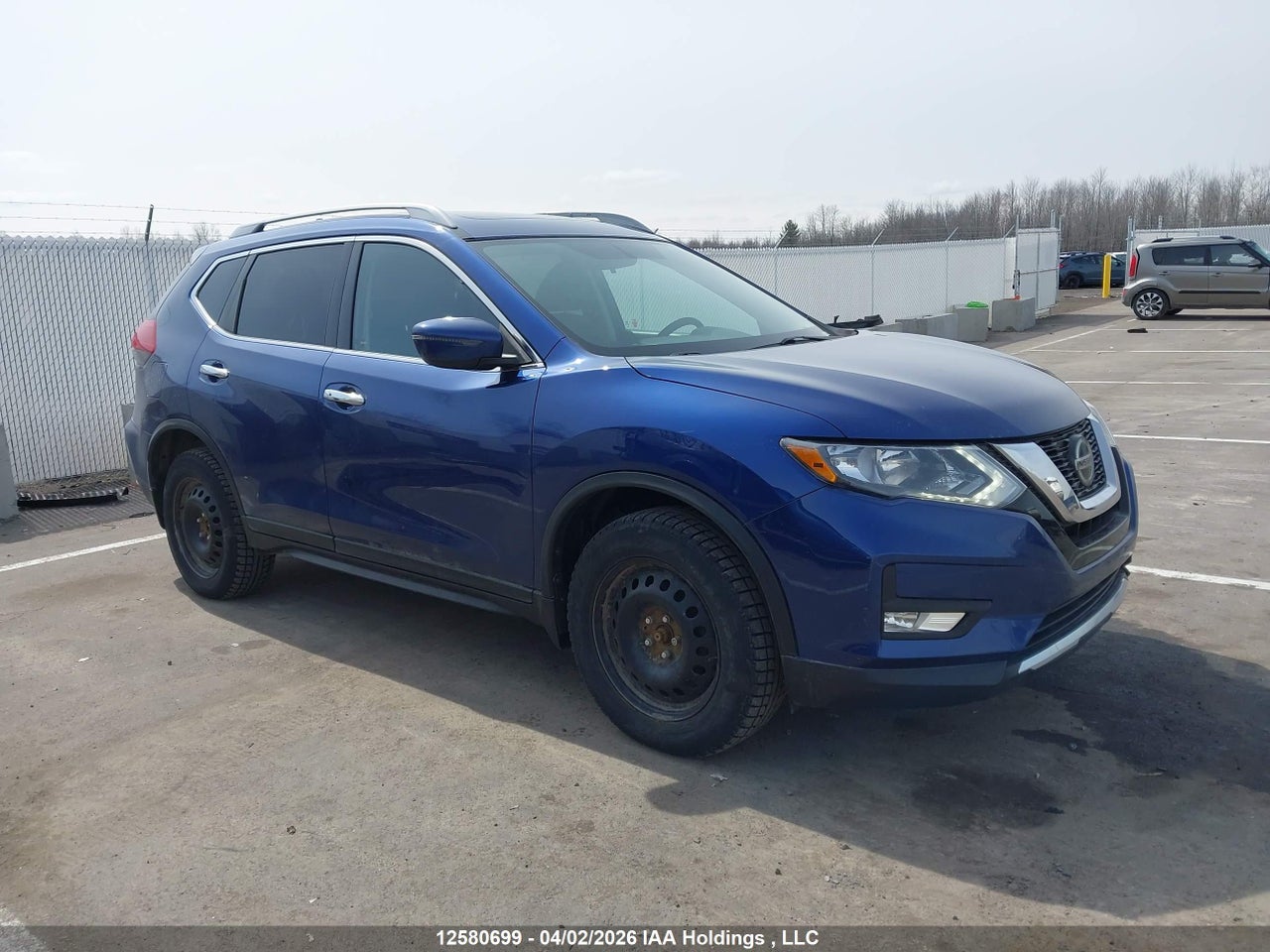5N1AT2MV4JC850870 · 2018 NISSAN ROGUE SV/SL