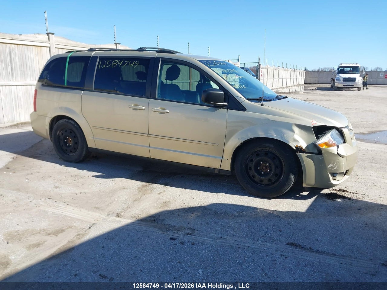 2D4RN4DE6AR445908 · 2010 DODGE GRAND CARAVAN SE
