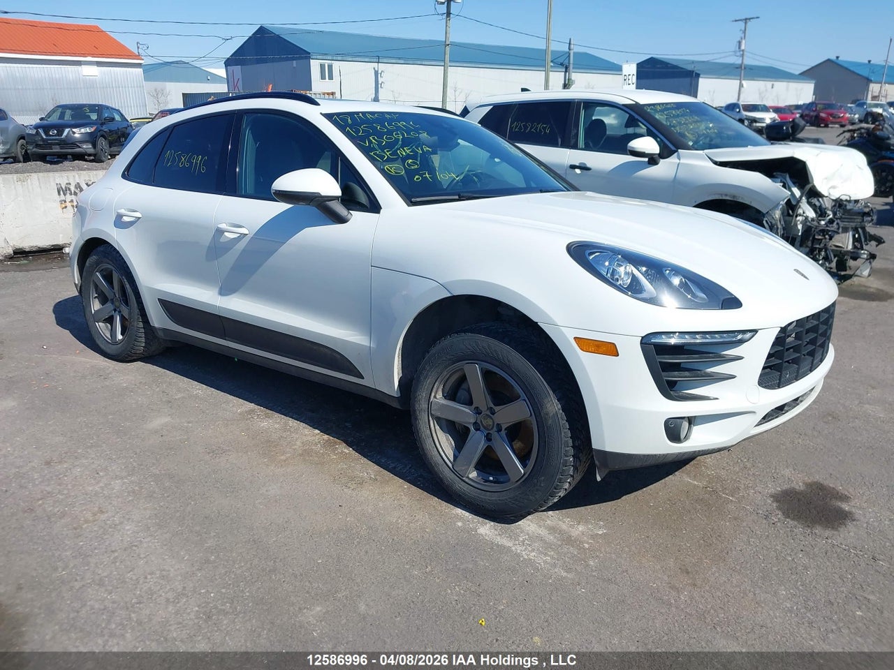 WP1AA2A57JL****** · 2018 PORSCHE MACAN SPORT EDITION · 1/12