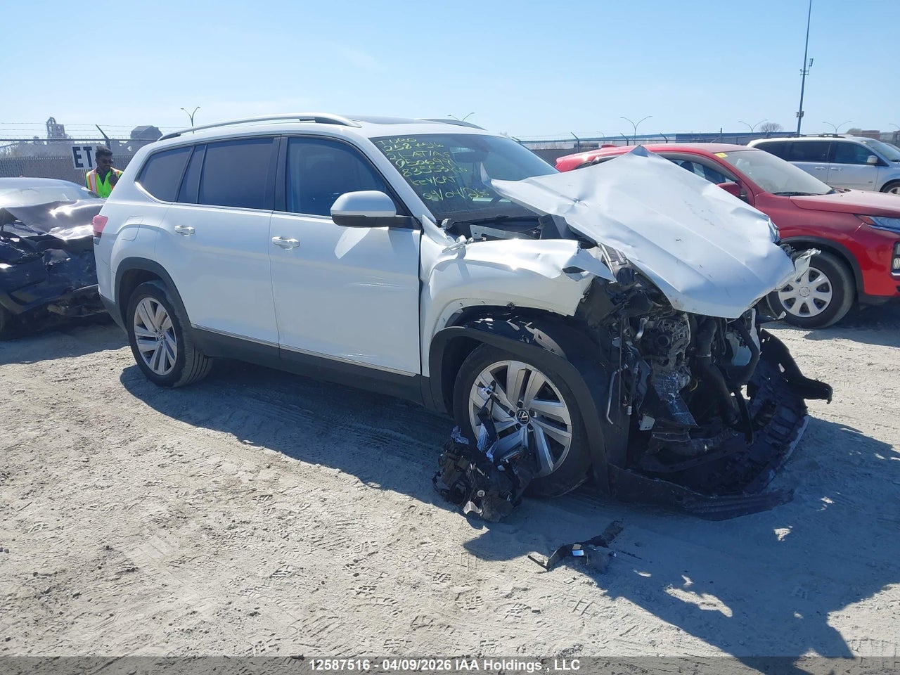 1V2BP2CA8MC506991 · 2021 VOLKSWAGEN ATLAS SEL · 1/12