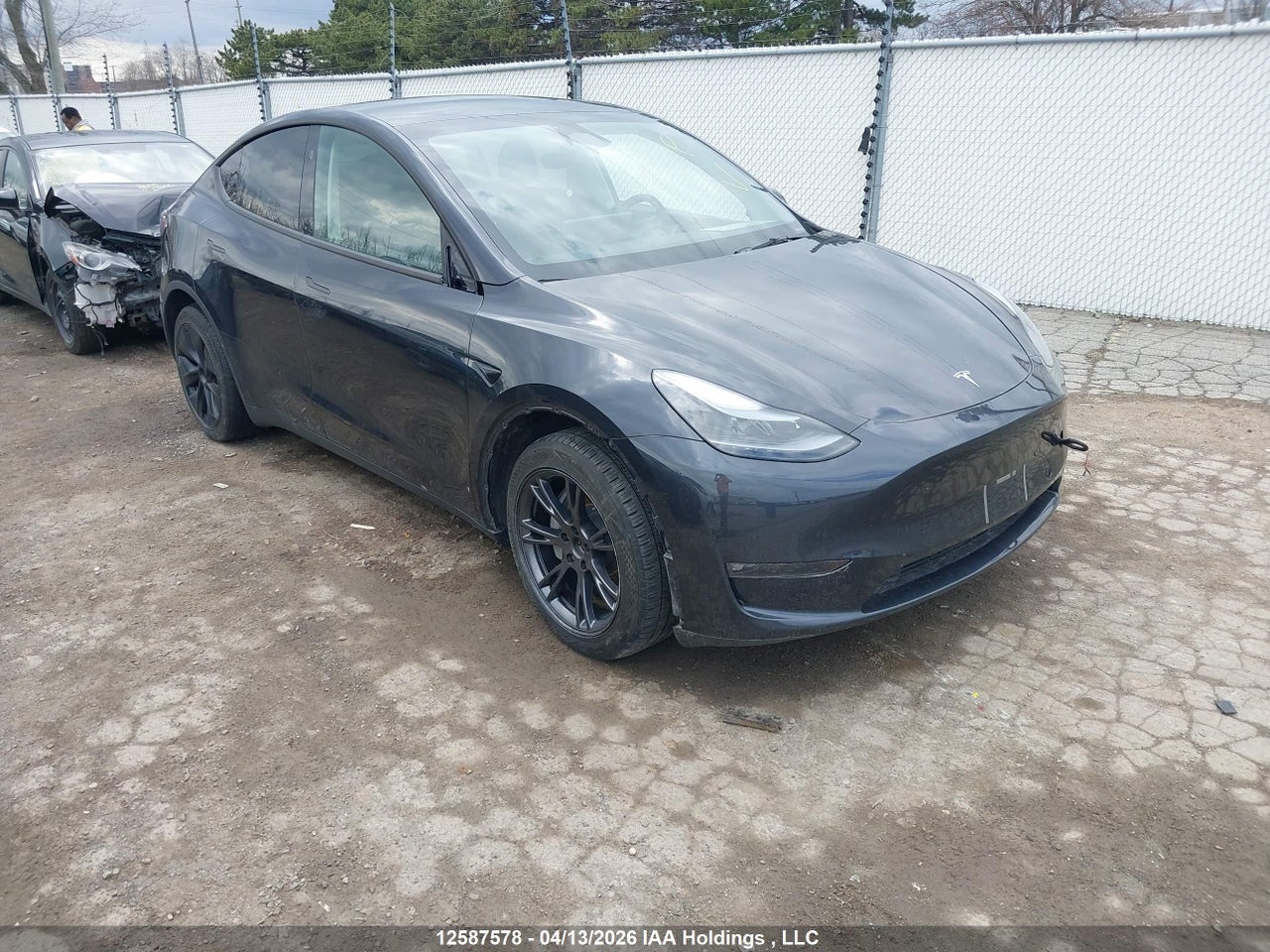 7SAYGDEE3SF282880 · 2025 TESLA MODEL Y LONG RANGE