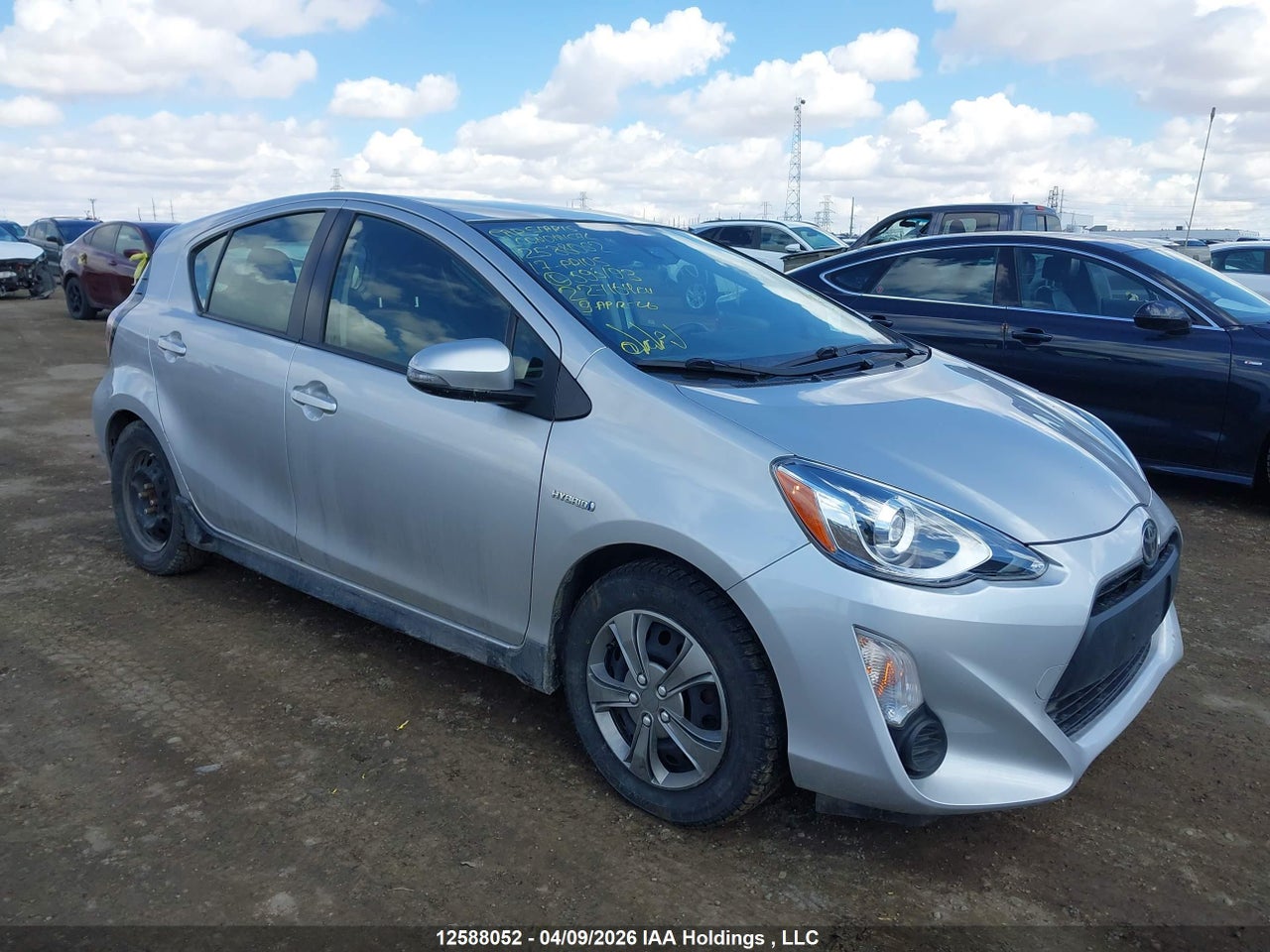 JTDKDTB31H1****** · 2017 TOYOTA Prius c · 1/12