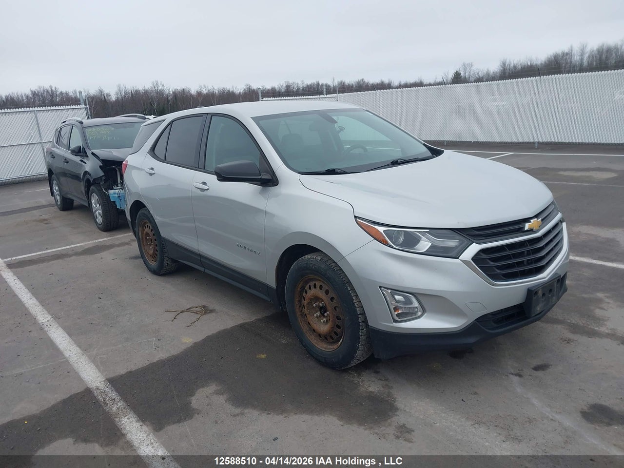 2GNAXHEV7J6272242 · 2018 CHEVROLET EQUINOX LS · 1/12