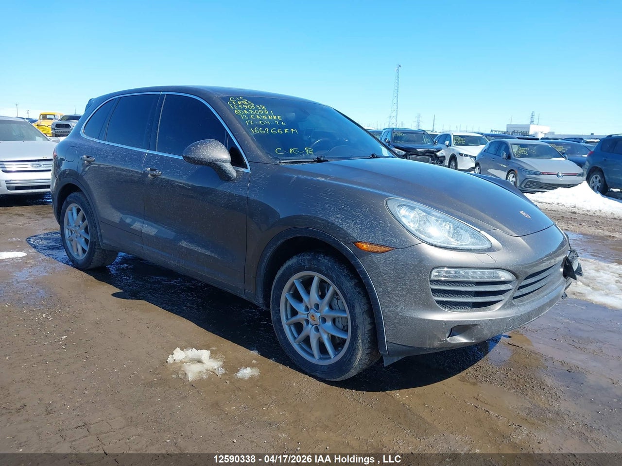 WP1AB2A25DLA80991 · 2013 PORSCHE CAYENNE S · 1/12