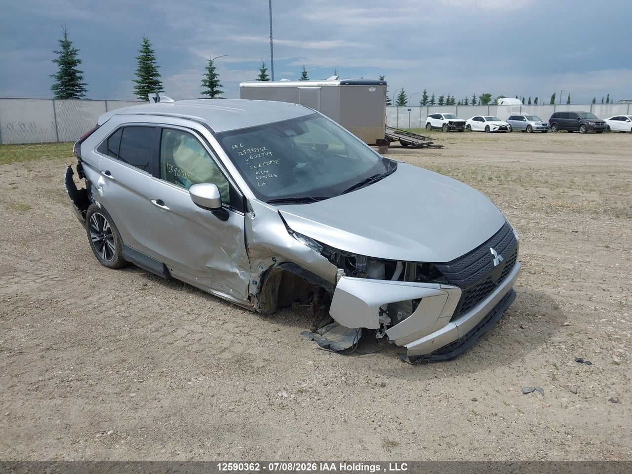 JA4ATUAA3TZ602749 · 2026 MITSUBISHI ECLIPSE CROSS ES S-AWC