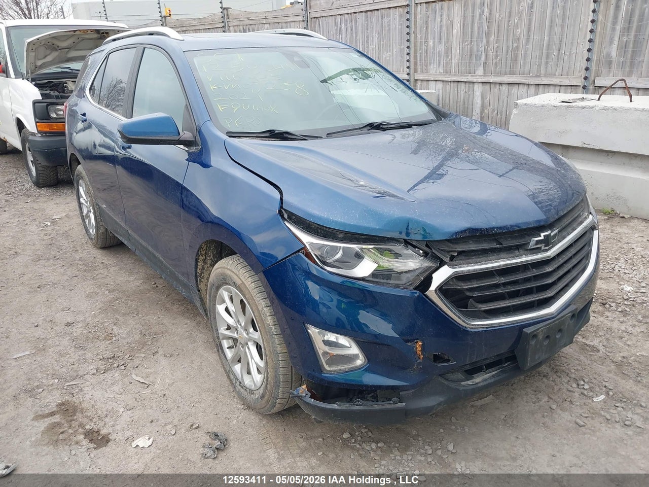 2GNAXUEV6M6116335 · 2021 CHEVROLET EQUINOX LT